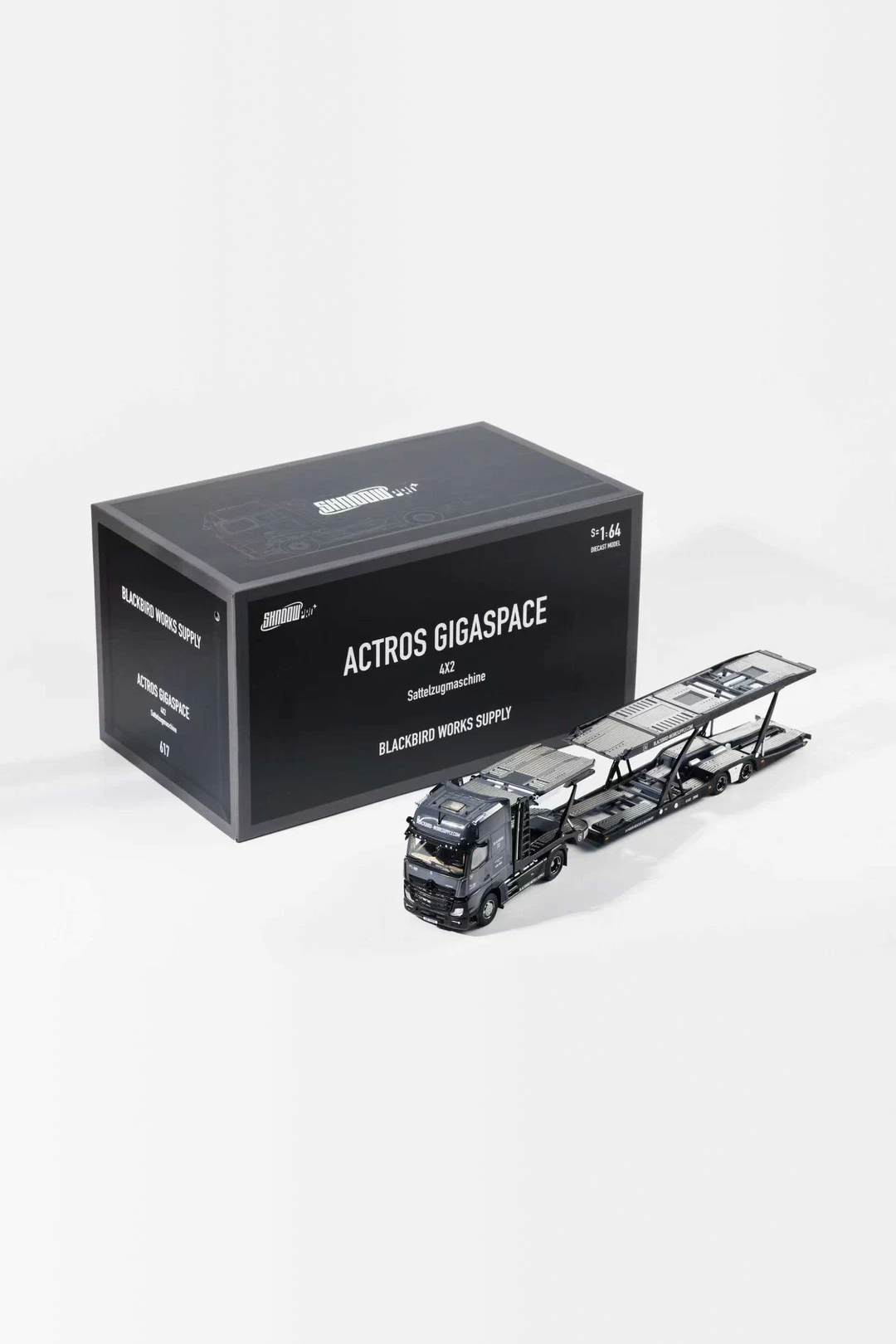 Shadow PRO 1:64 Mercedes-Benz Actros Gigaspace Lora Laweta TIR