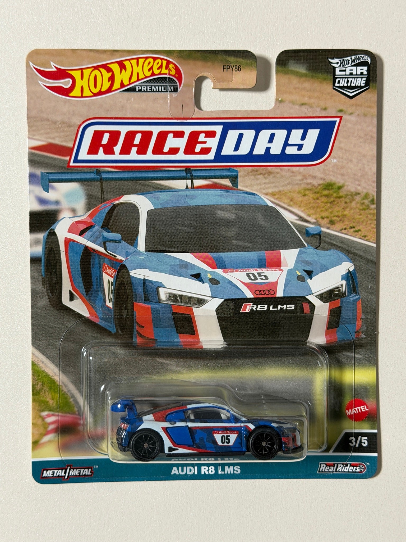 Hot Wheels PREMIUM Car Culture Audi R8 LMS