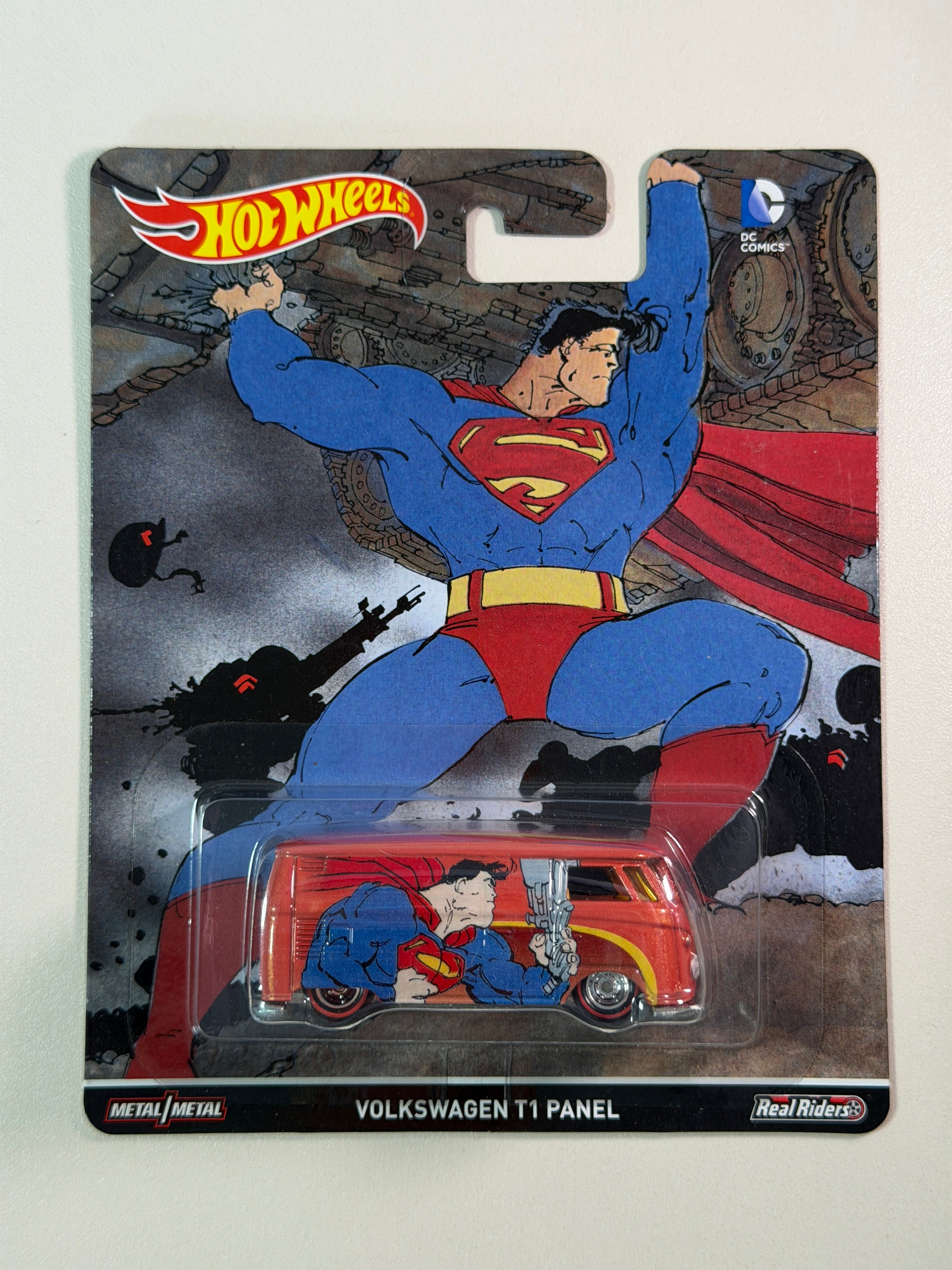 Hot Wheels PREMIUM Pop Culture Volkswagen T1 Panel Super Man