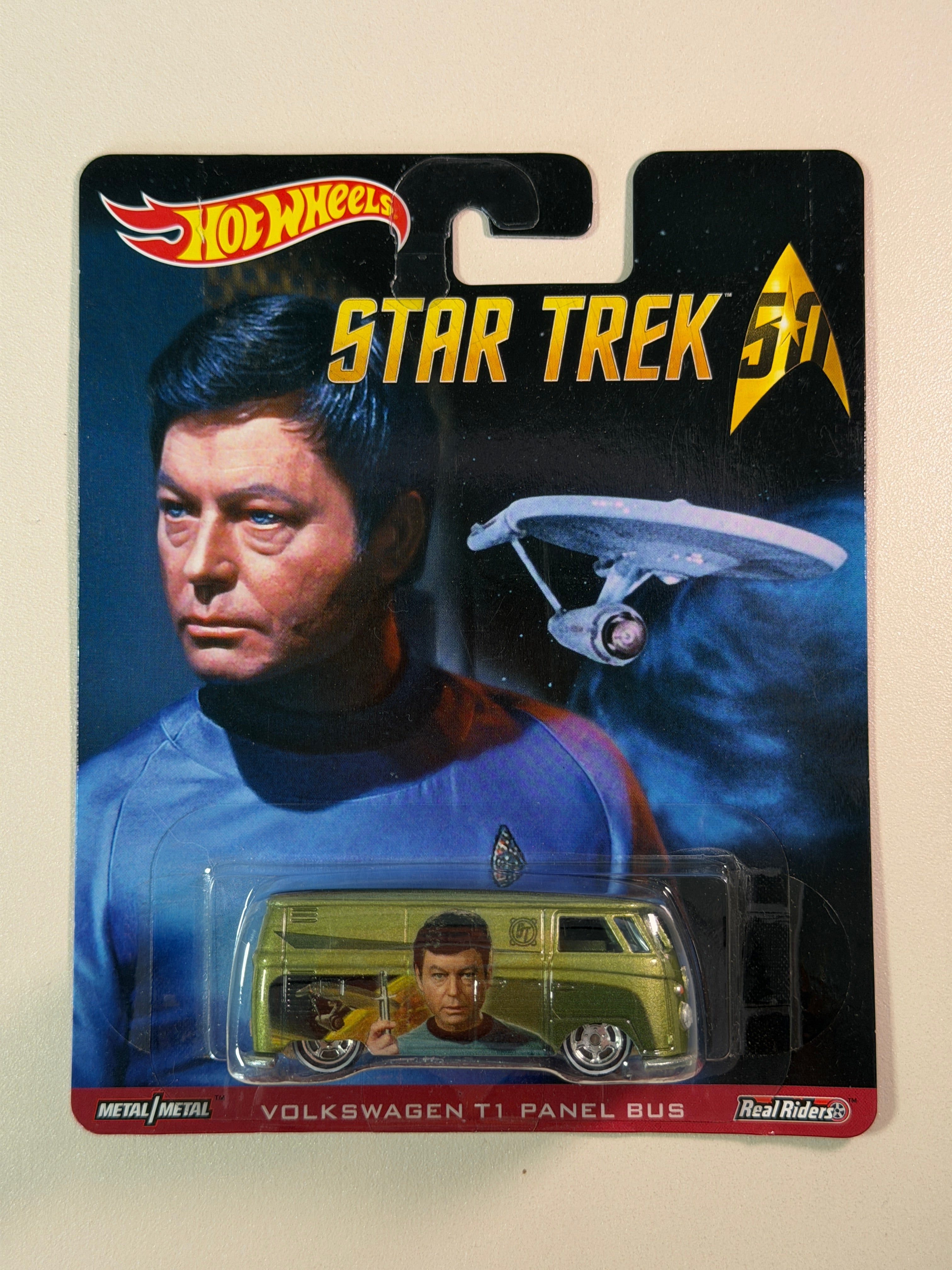 Hot Wheels PREMIUM Pop Culture Volkswagen T1 Panel Bus Star Trek Bones