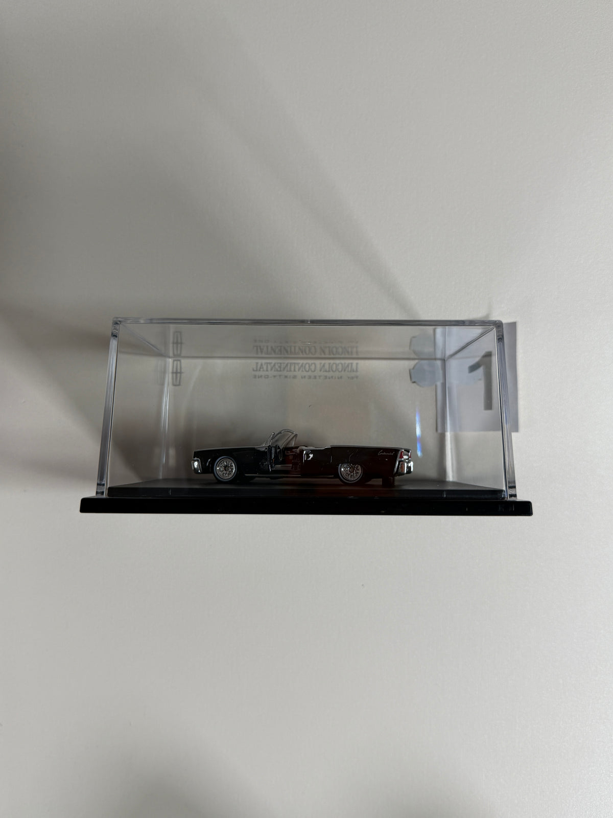 Hot Wheels RLC 61 Lincoln Continental #1