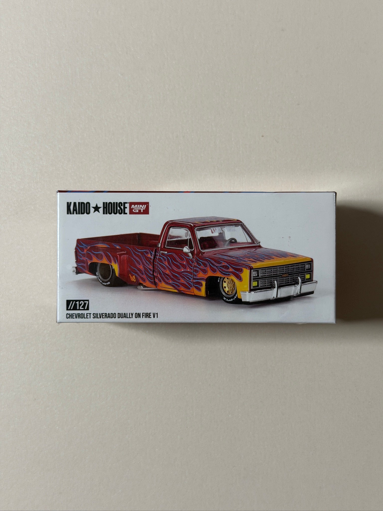 Kaido House //127 Chevrolet Silverado Dually On Fire V1