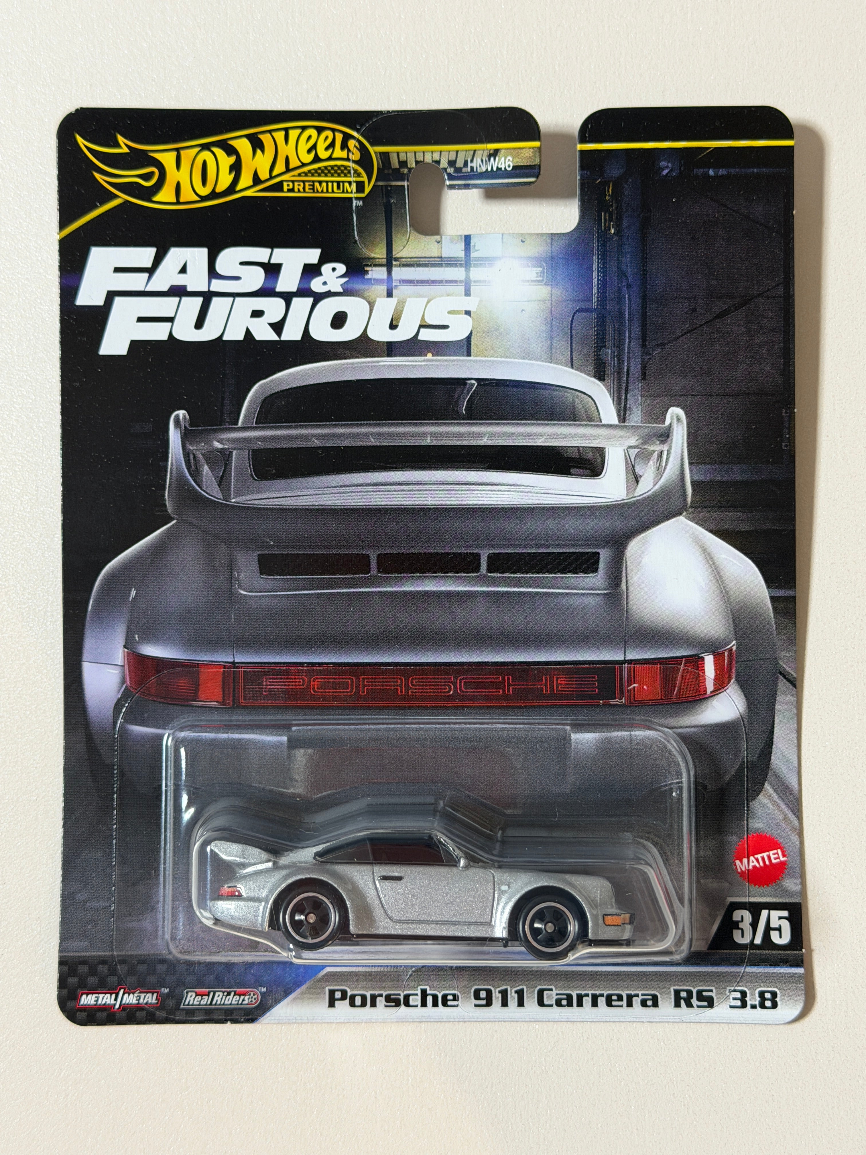 Hot Wheels PREMIUM Fast&Furious Porsche 911 Carrera RS3.8