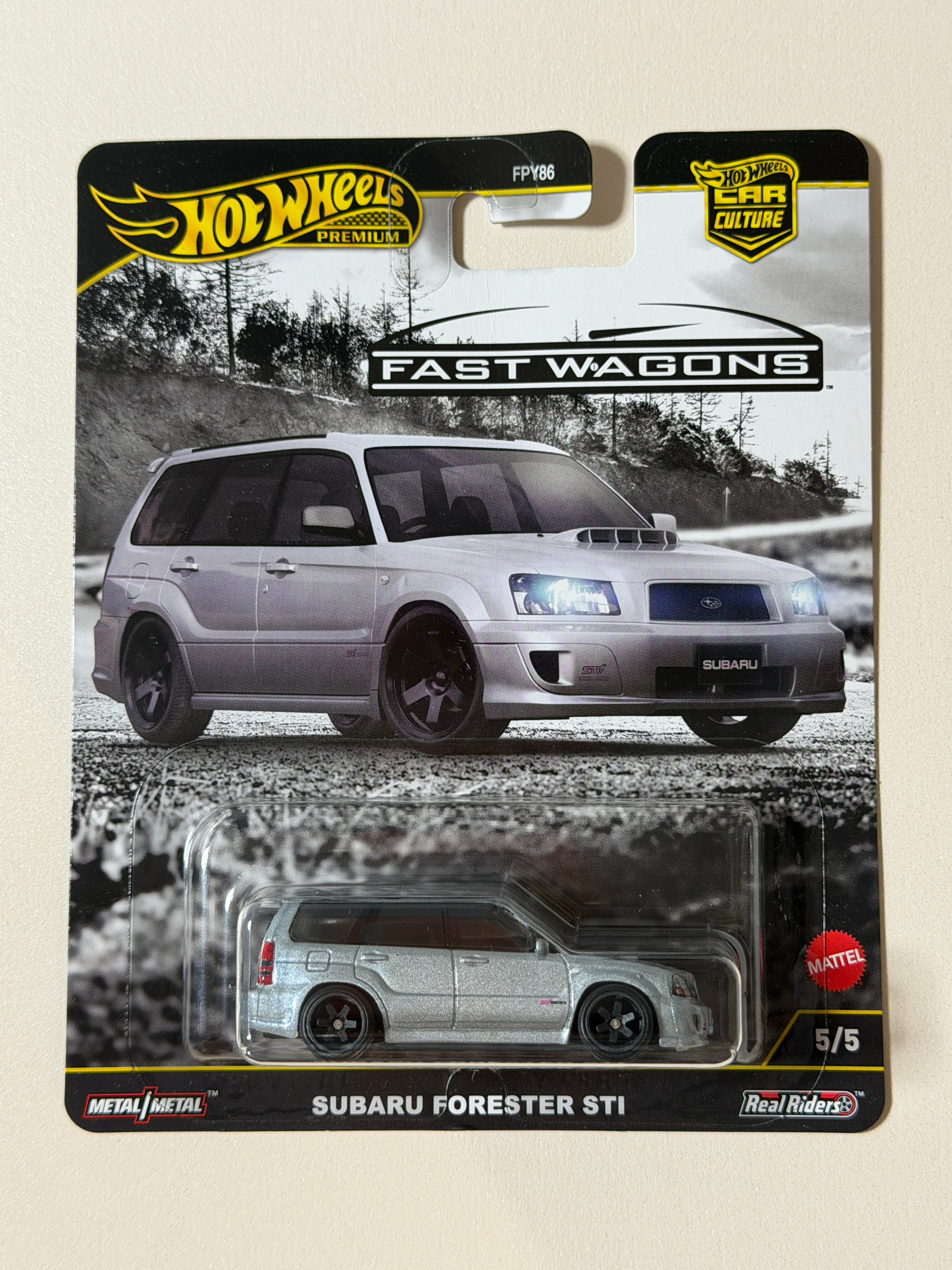 Hot Wheels PREMIUM Car Culture Subaru Forester STI
