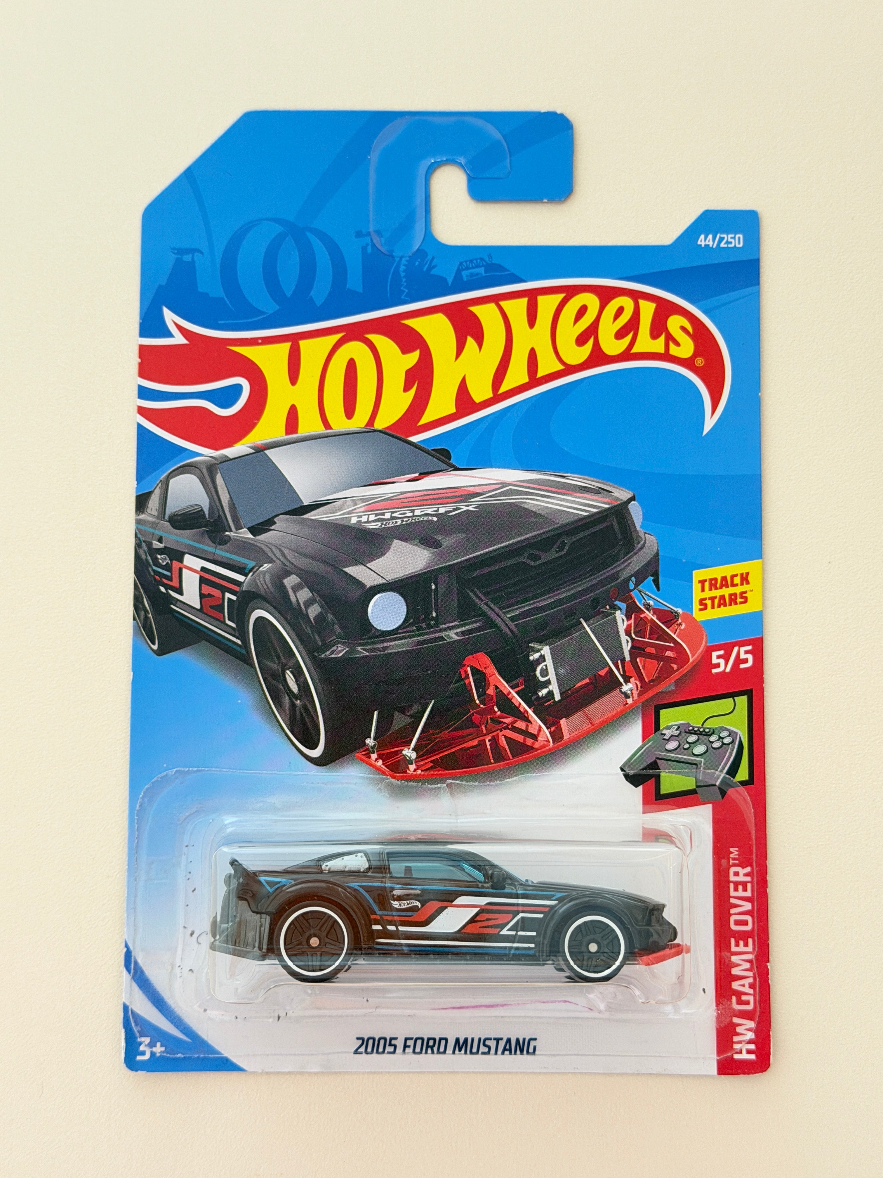 Hot Wheels 2005 Ford Mustang