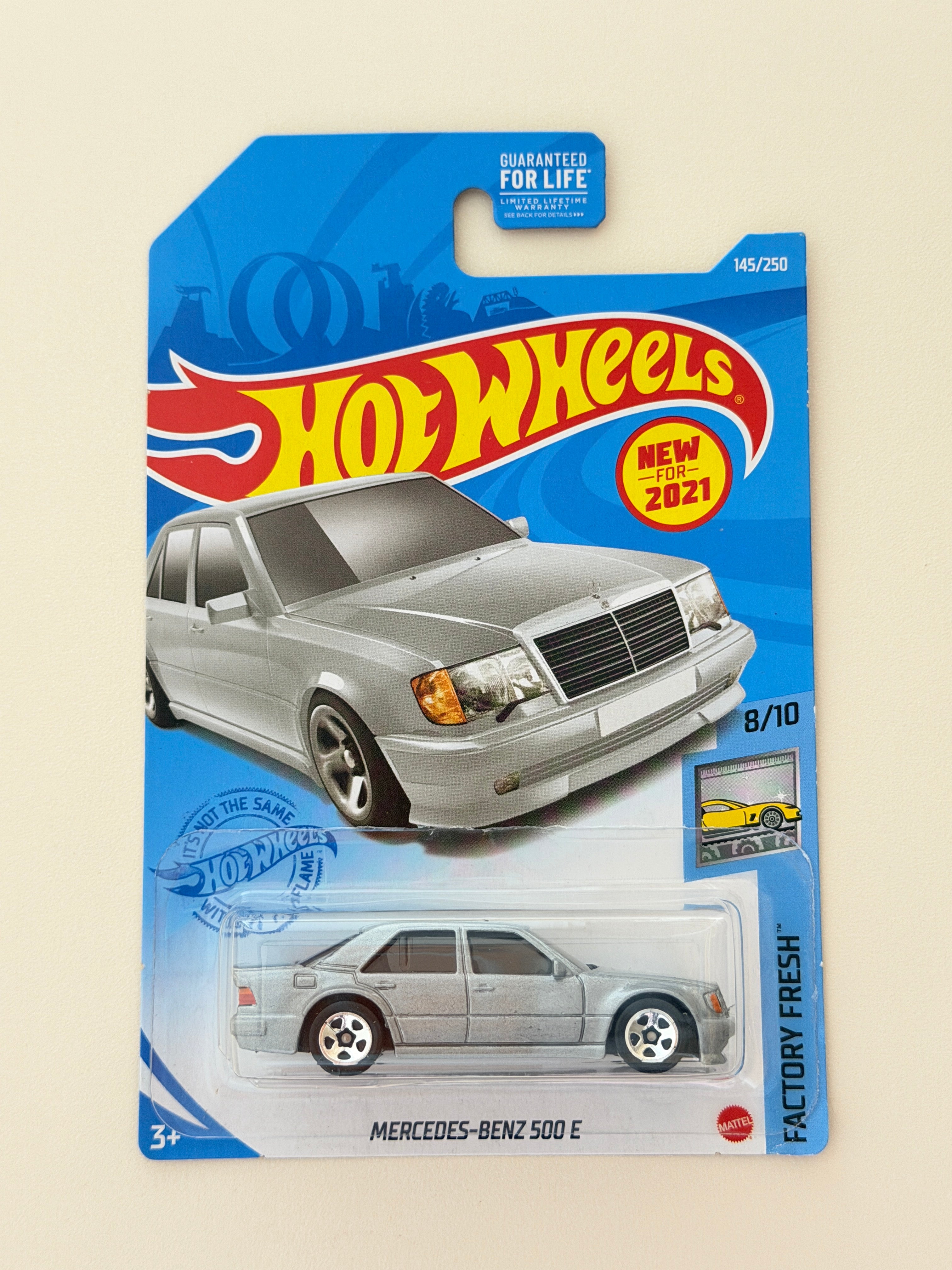 Hot Wheels Mercedes-Benz 500 E