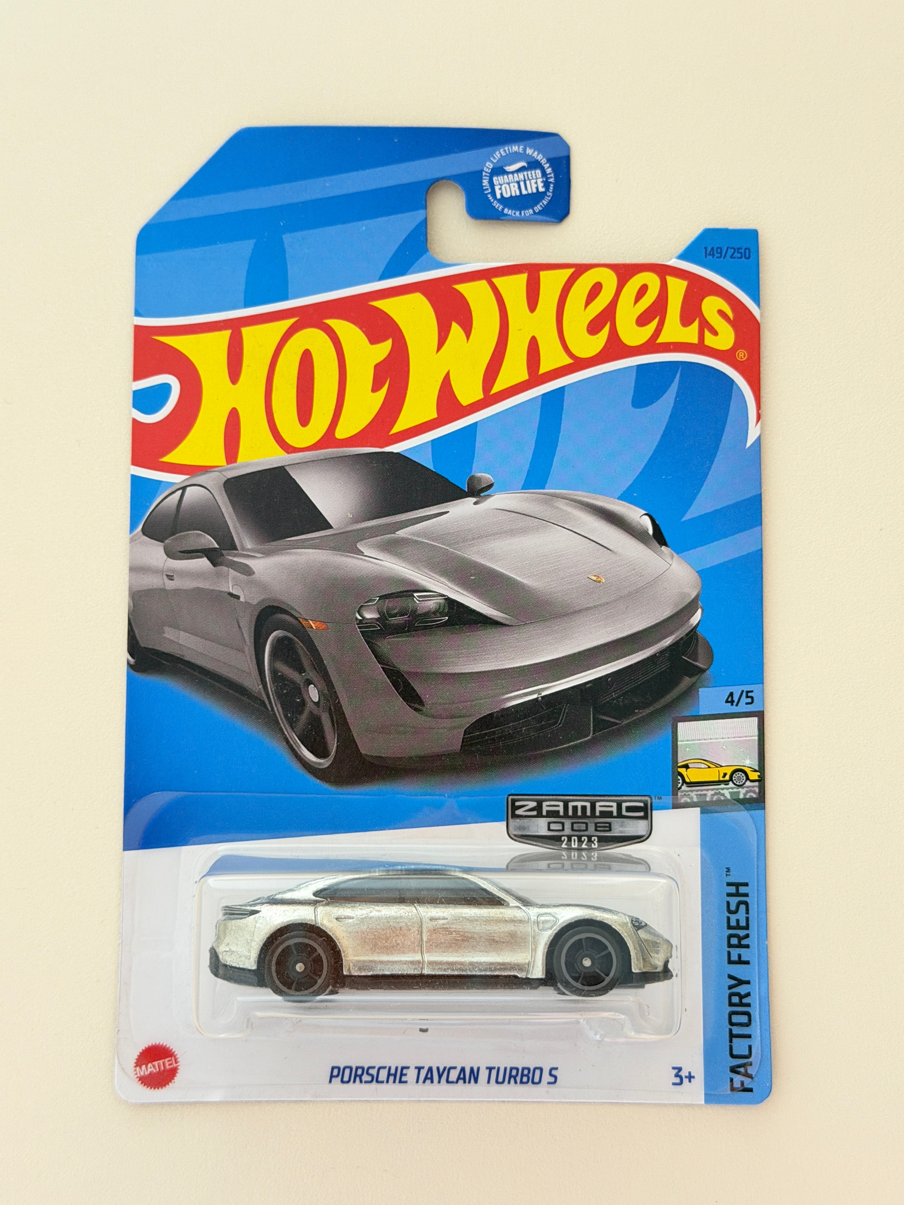 Hot Wheels Porsche Tycan Turbo S