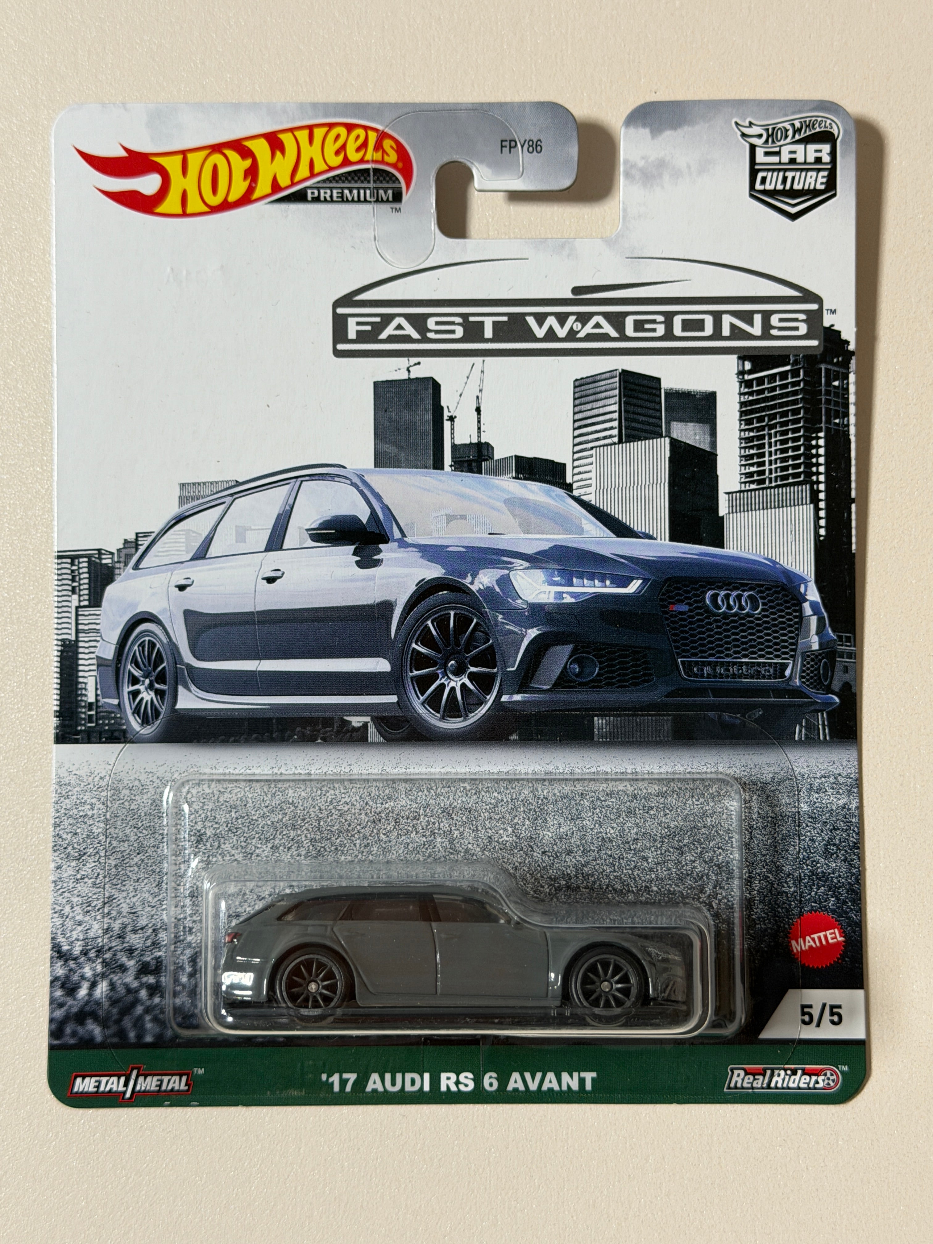 Hot Wheels PREMIUM Car Culture 17 Audi RS 6 Avant