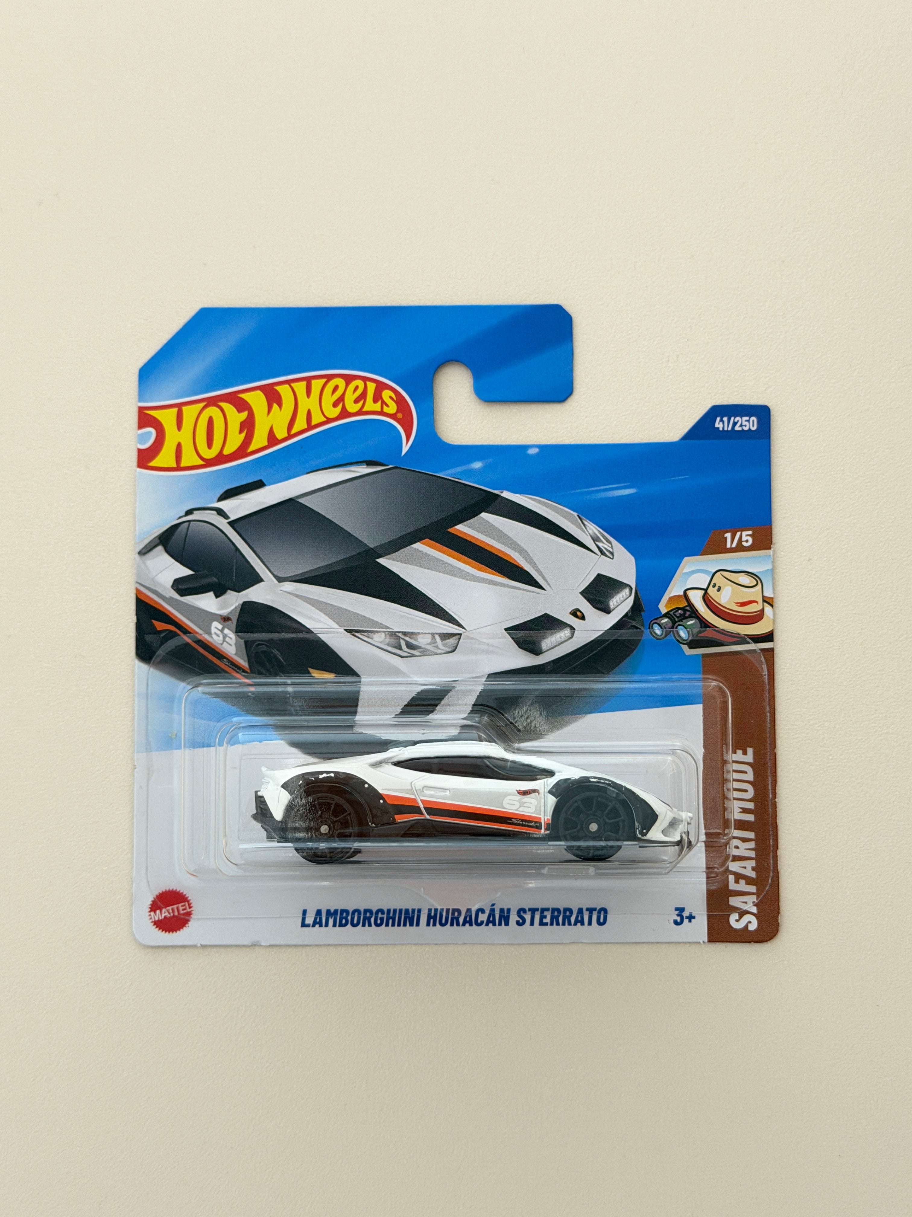 Hot Wheels Lamborghini Huracan Sterrato