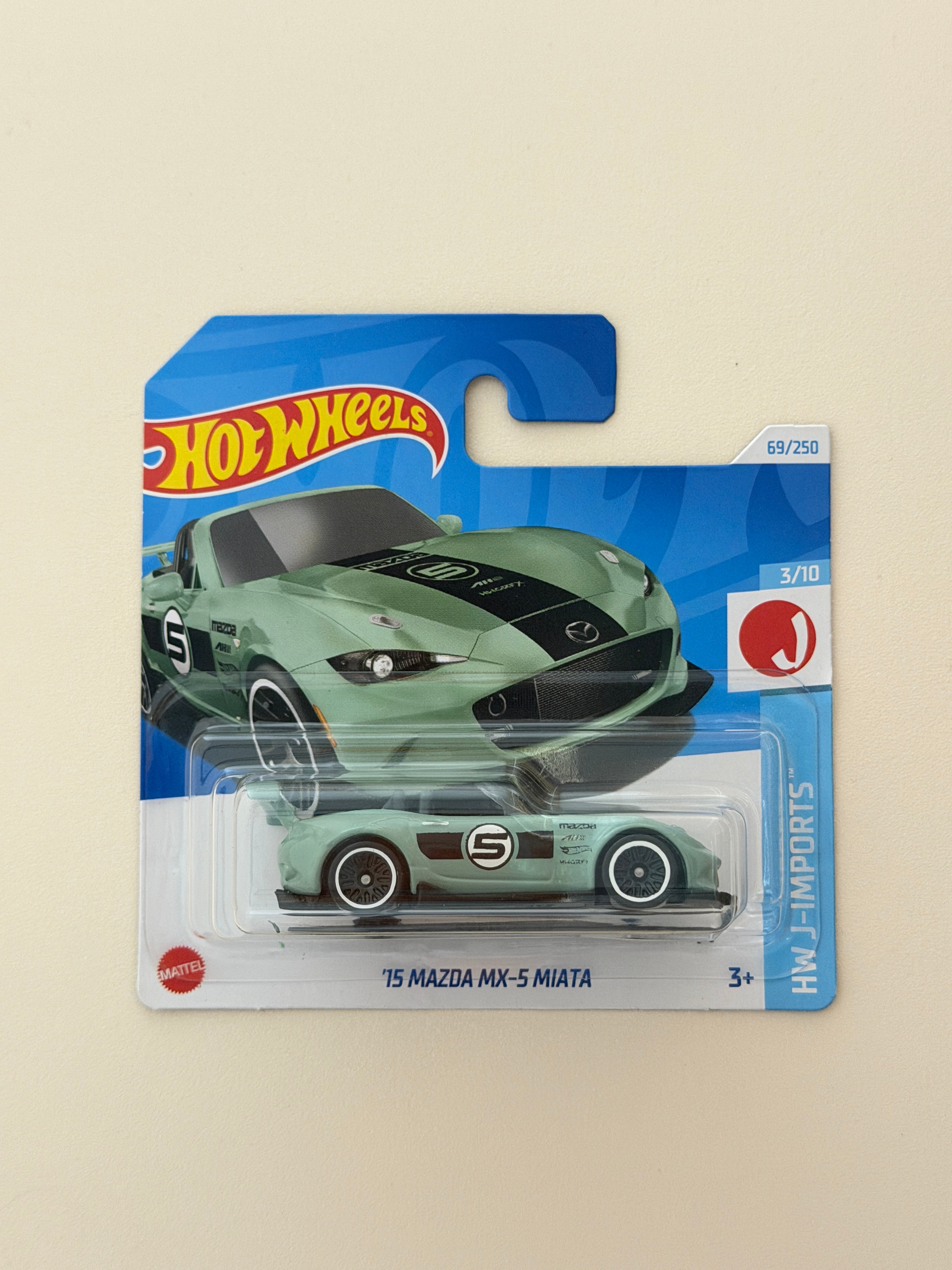 Hot Wheels 15 Mazda MX-5 Miata ND