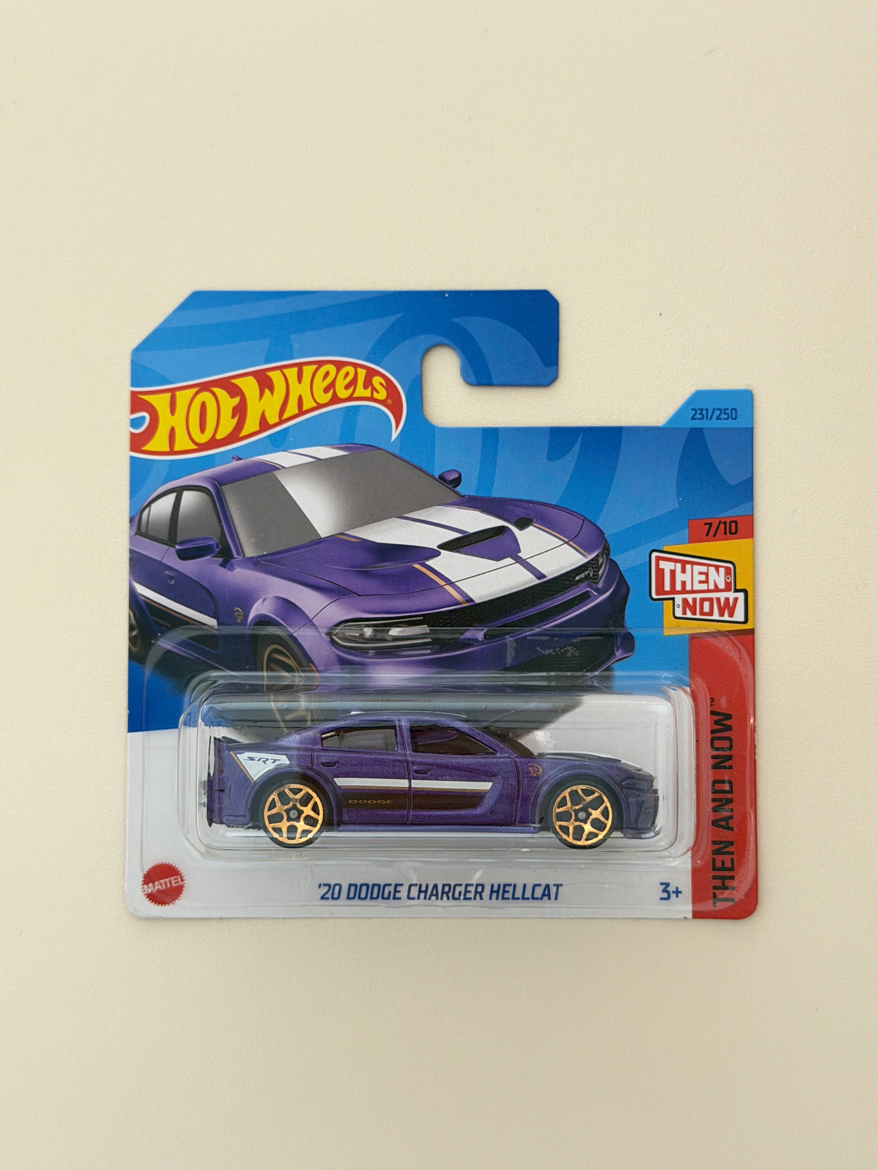 Hot Wheels 20 Dodge Charger Hellcat