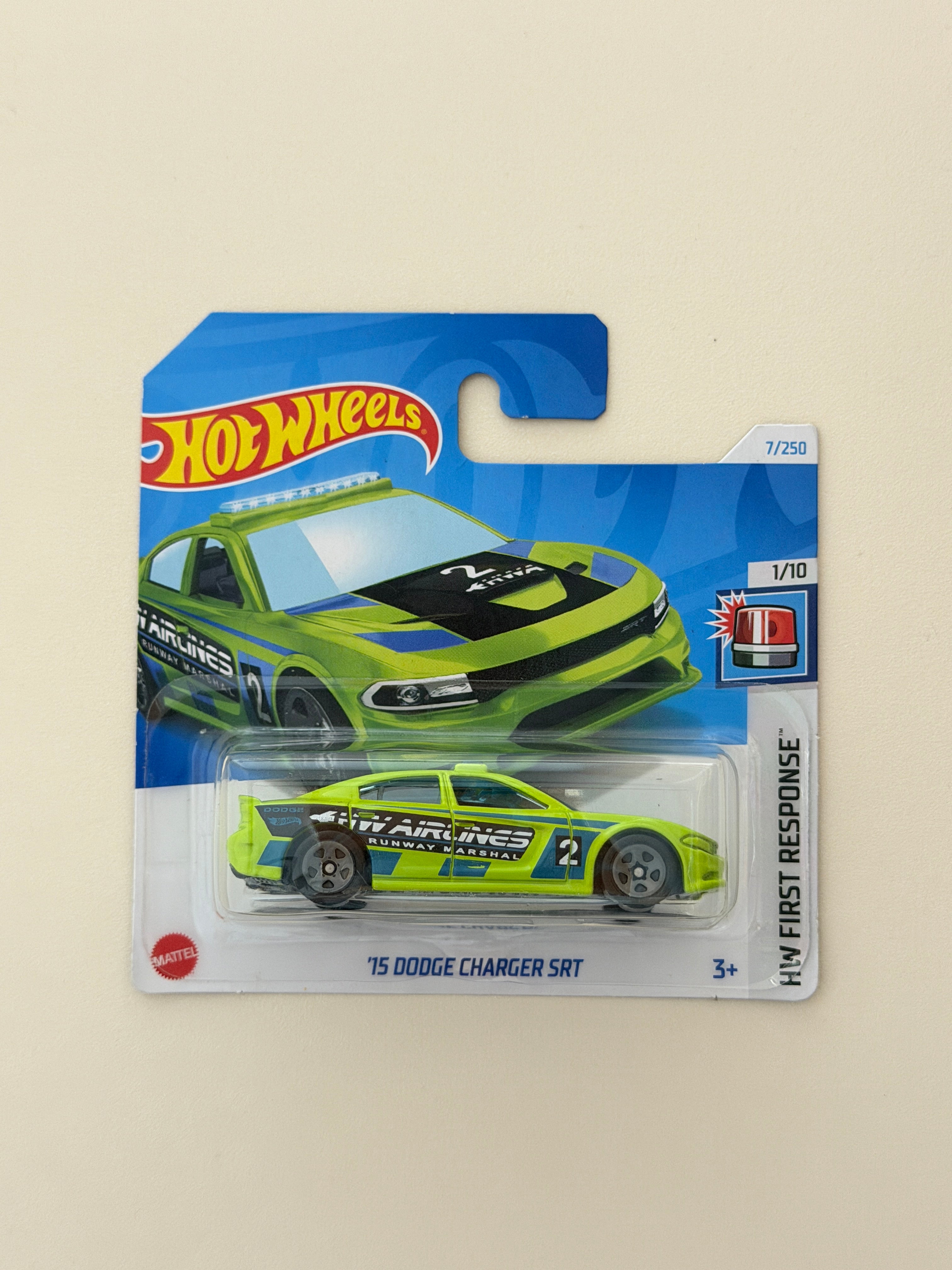 Hot Wheels 15 Dodge Charger SRT
