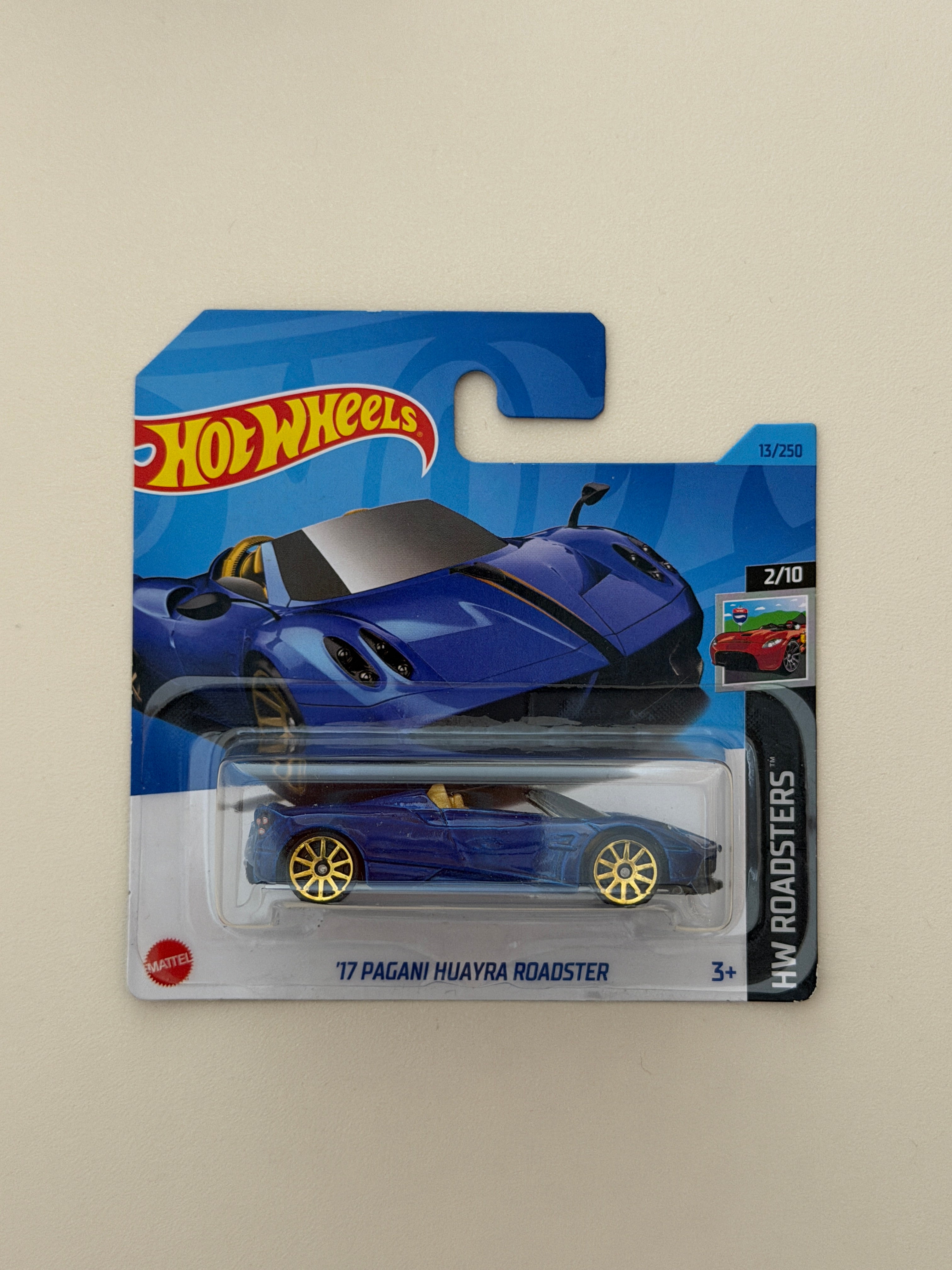 Hot Wheels 17 Pagani Huayra Roadster