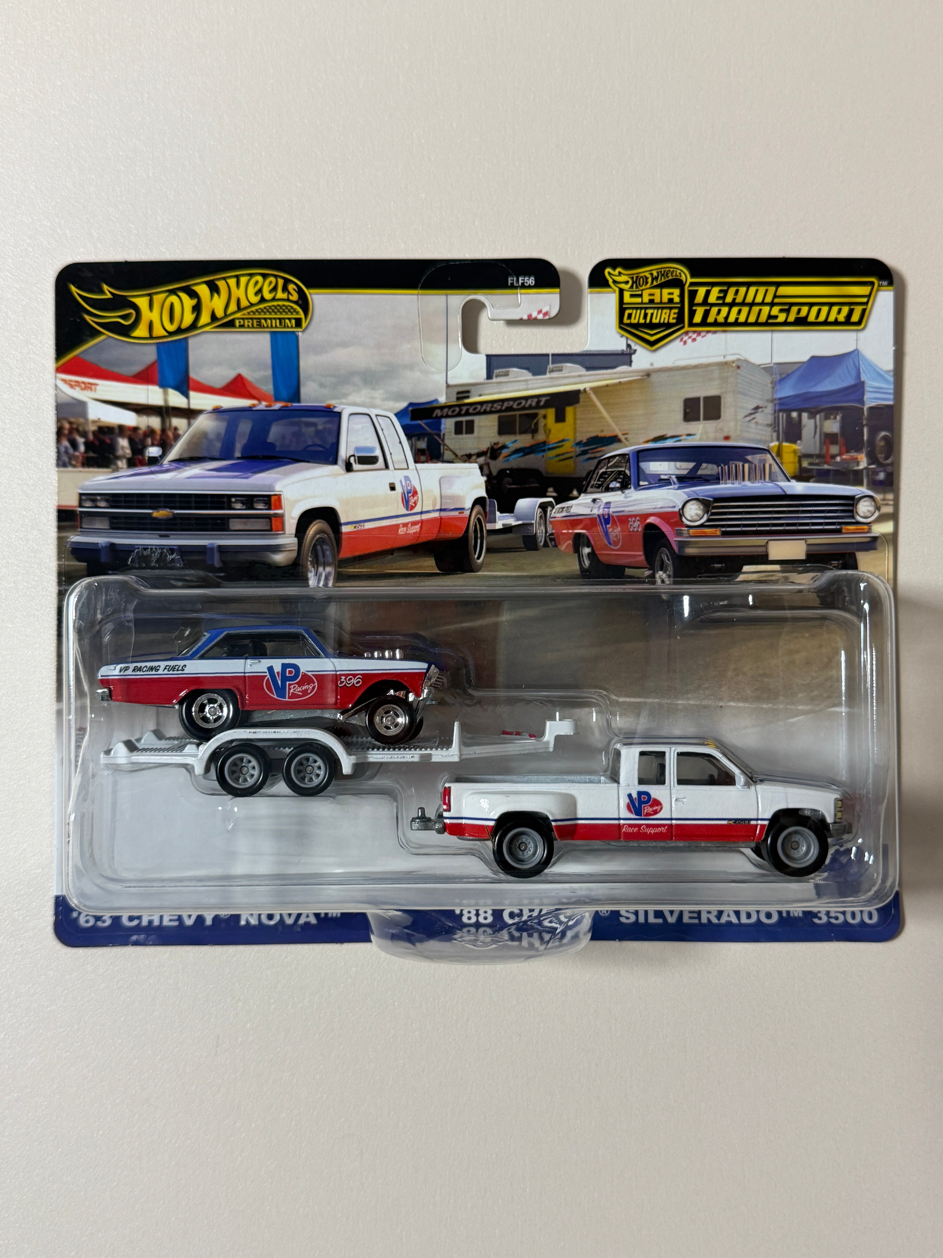 Hot Wheels PREMIUM Team Transport 63 Chevy Nova + 88 Chevy Silverado 3500