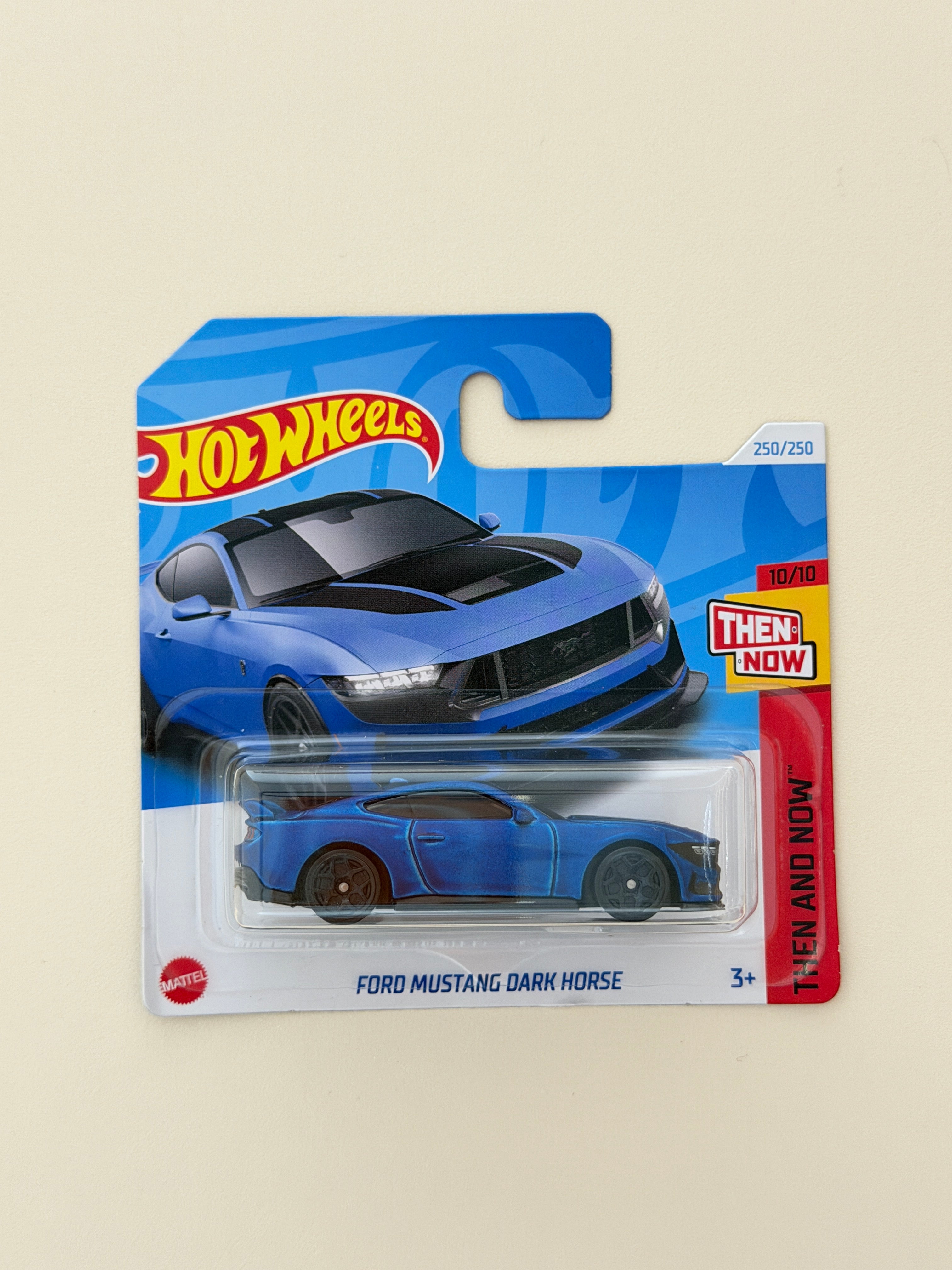 Hot Wheels Ford Mustang Dark Horse