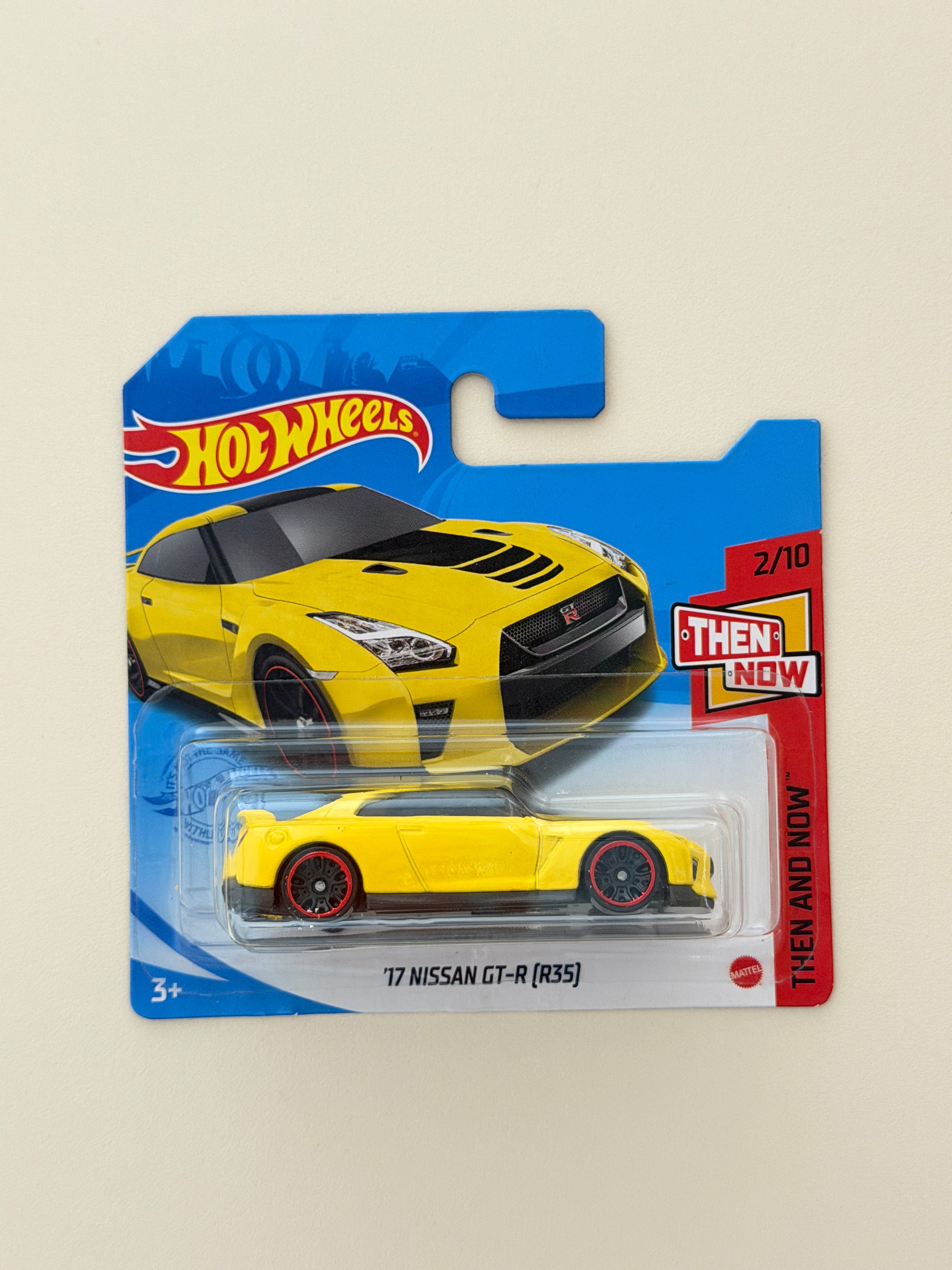 Hot Wheels 17 Nissan GT-R (R35)