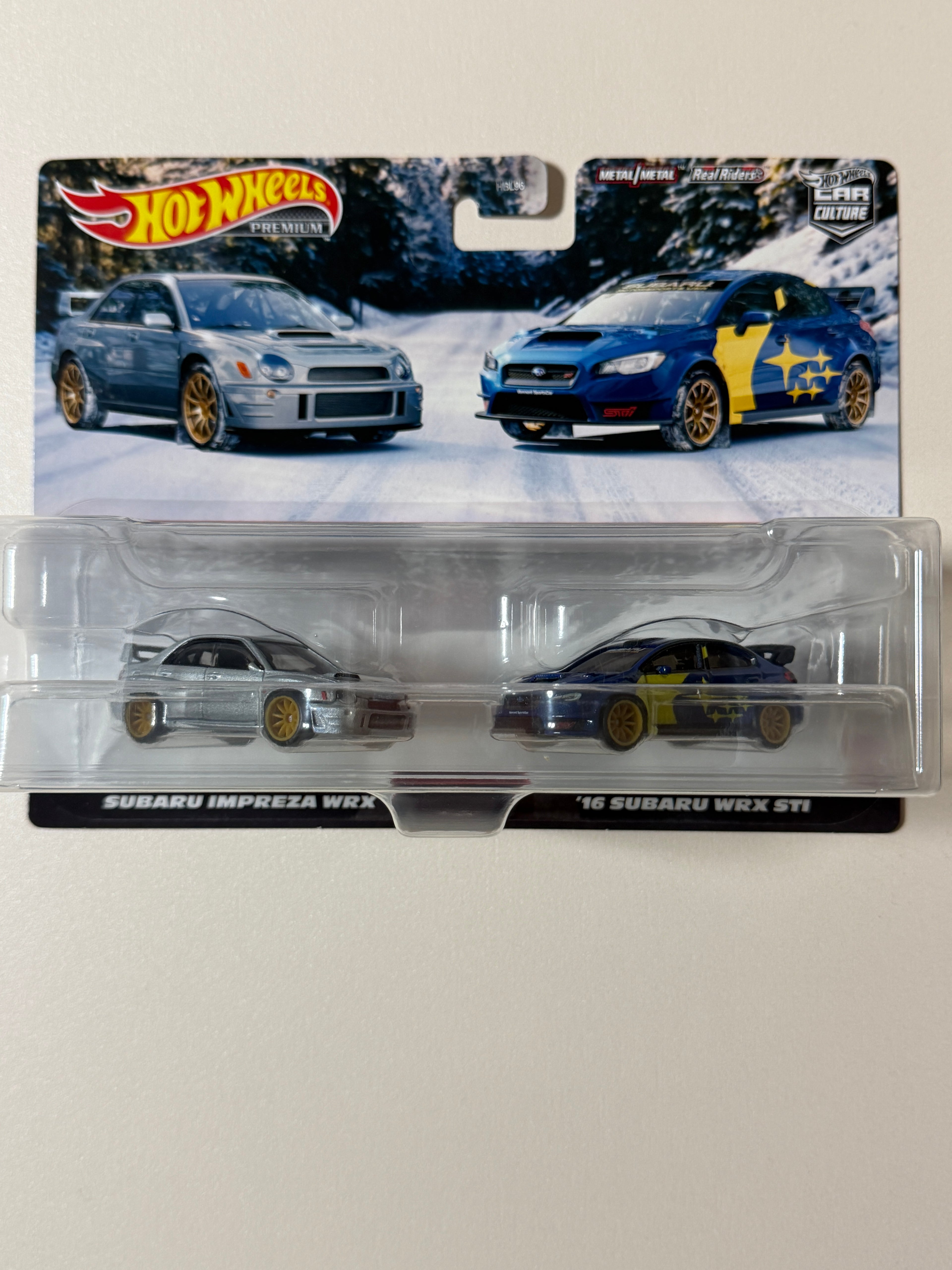 Hot Wheels PREMIUM 2-pack Subaru Impreza WRX i 16 Subaru Impreza WRX STi