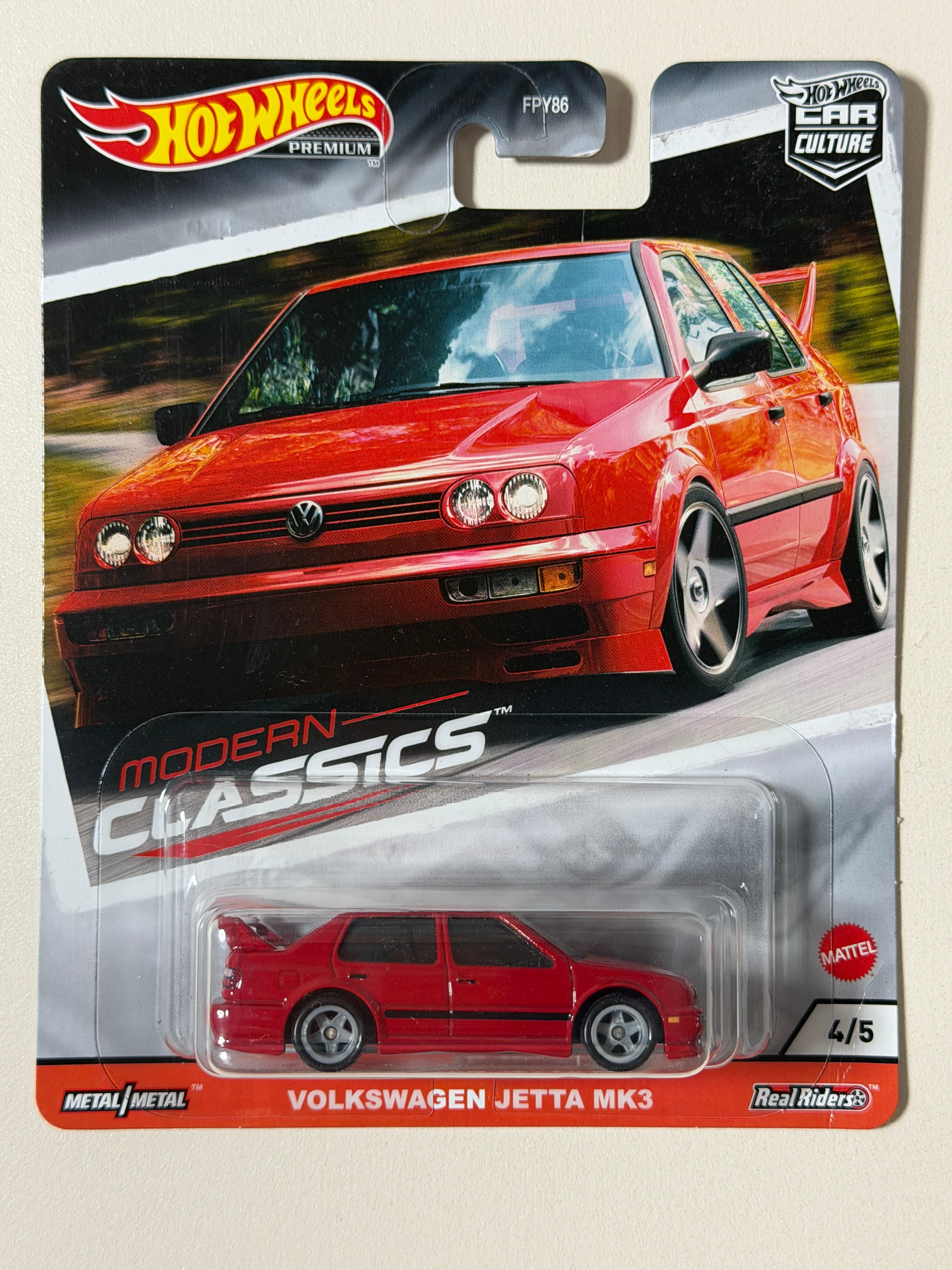 Hot Wheels PREMIUM Car Culture Volkswagen Jetta MK3