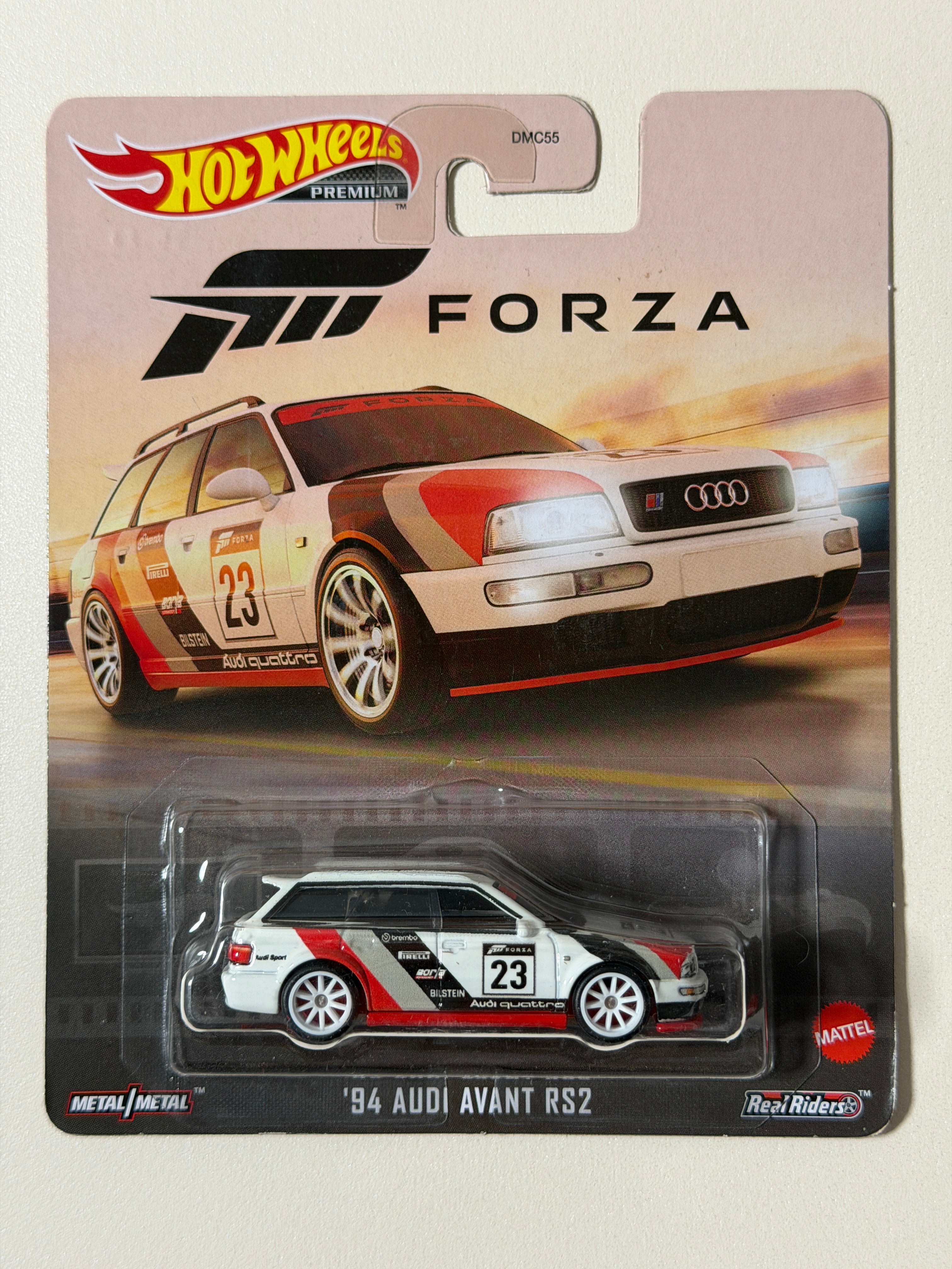 Hot Wheels PREMIUM Pop Culture 94 Audi Avant RS2 (Forza)