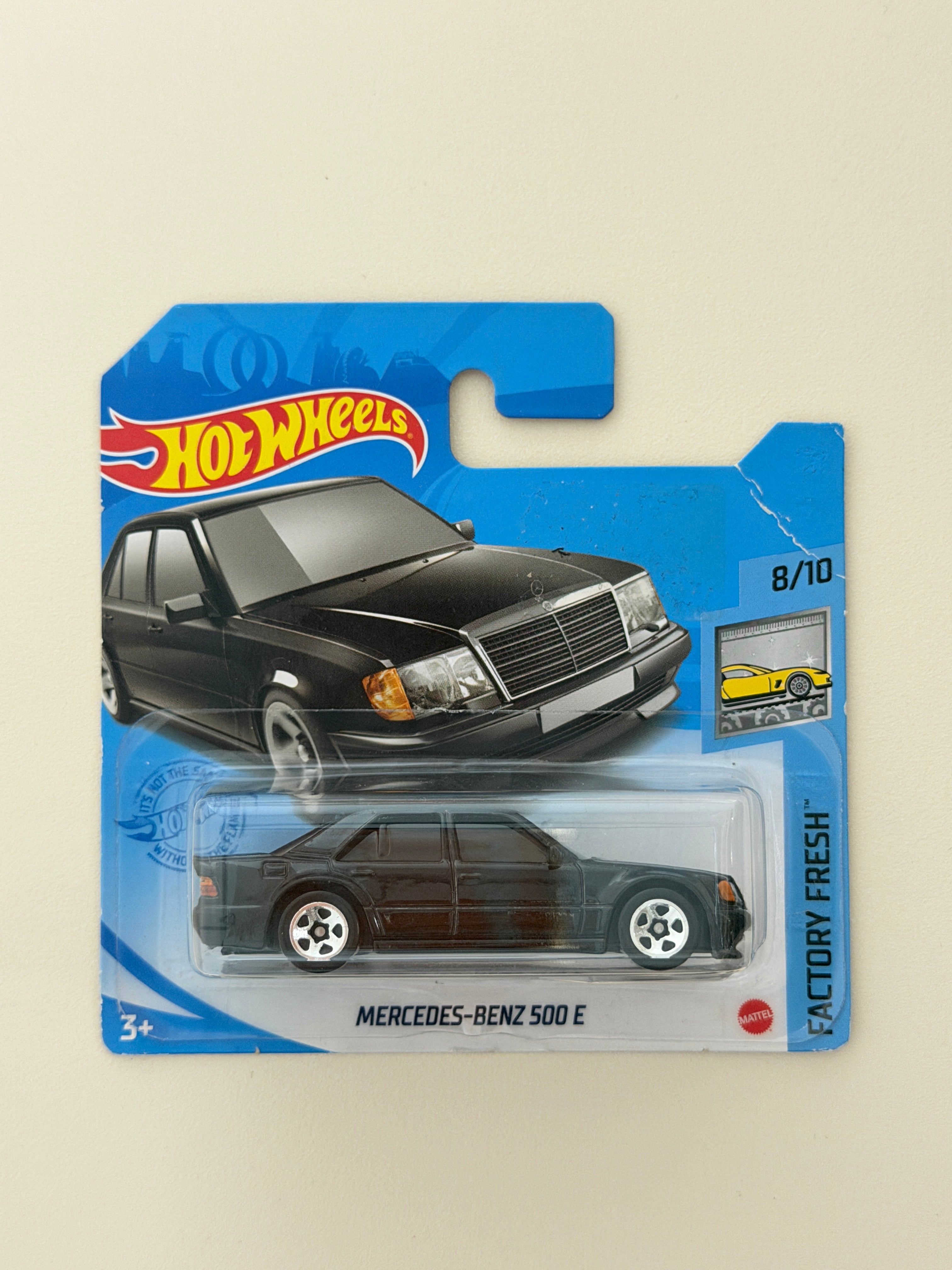 Hot Wheels Mercedes-Benz 500 E