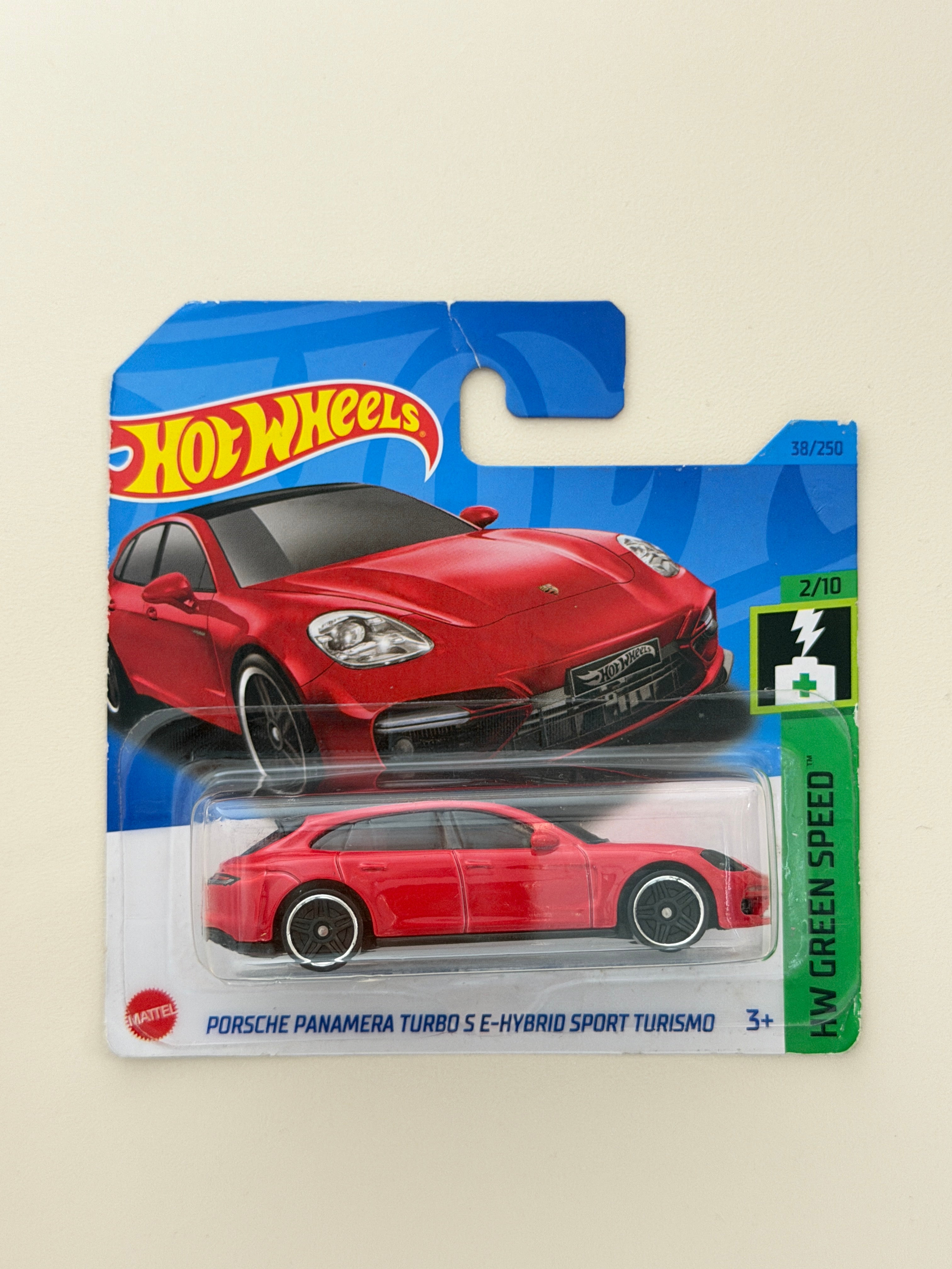 Hot Wheels Porsche Panamera Turbo S E-Hybrid Sport Turismo