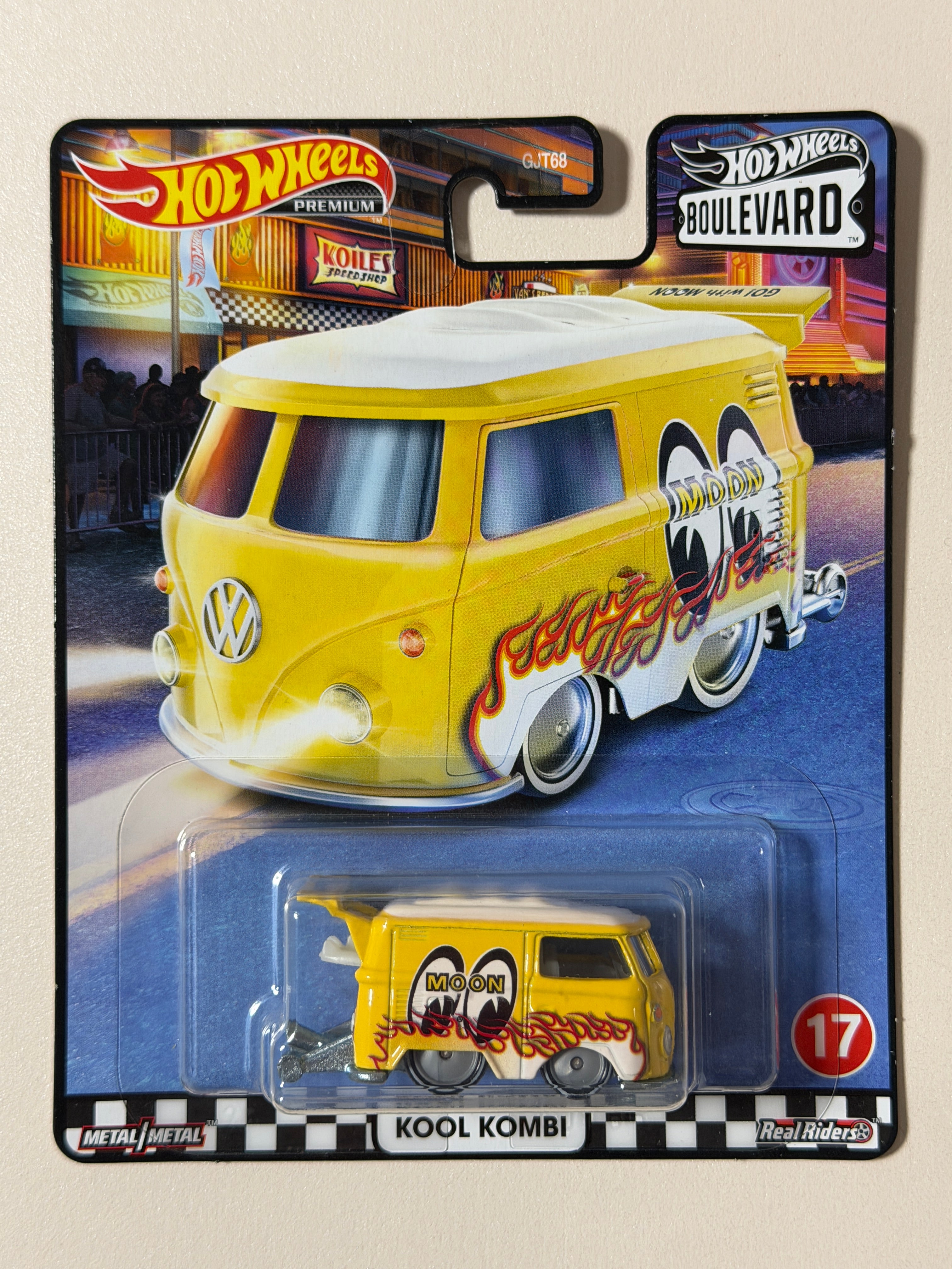 Hot Wheels PREMIUM Boulevard 17 Kool Kombi