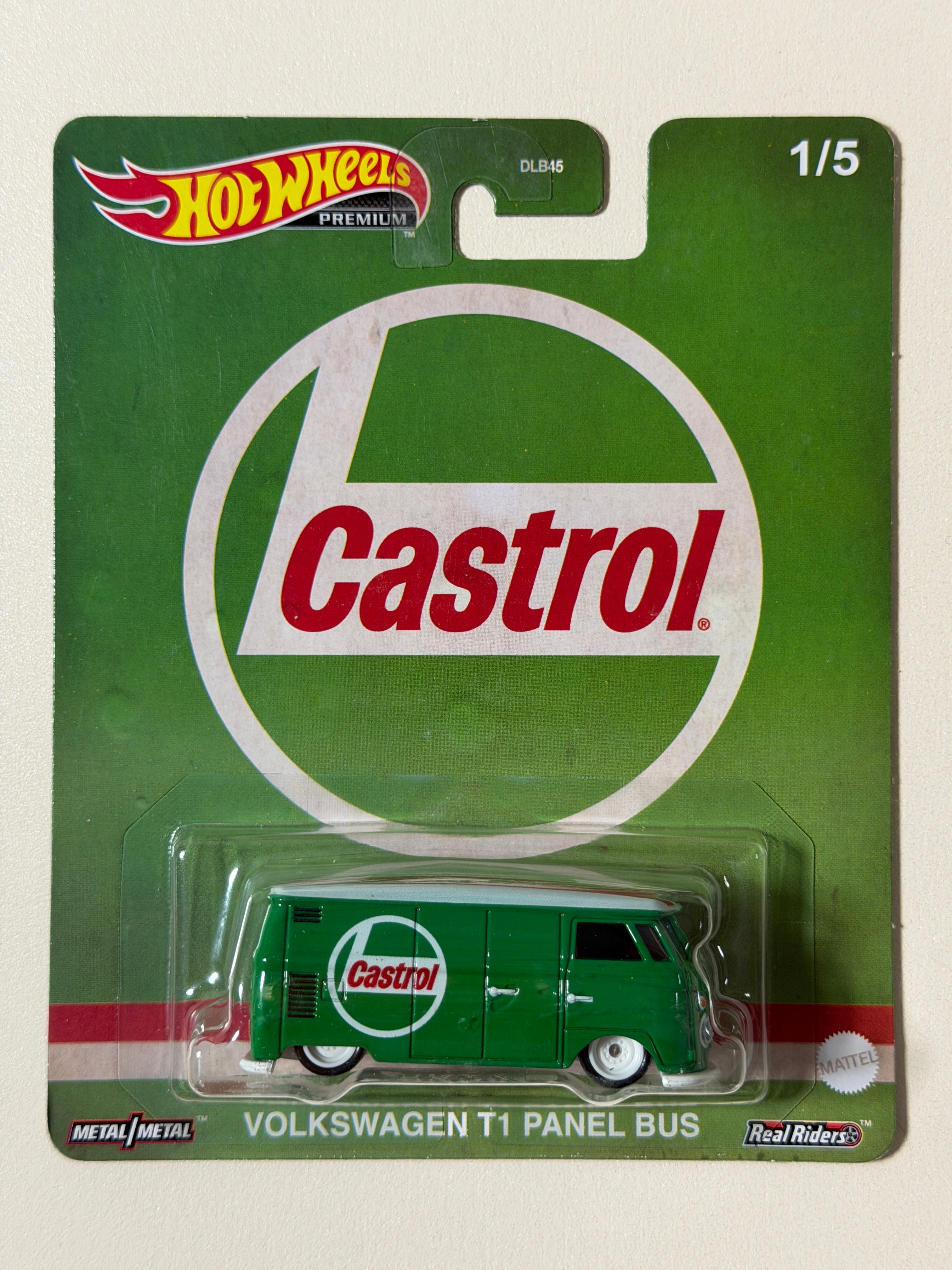 Hot Wheels PREMIUM Pop Culture Volkswagen T1 Panel Bus