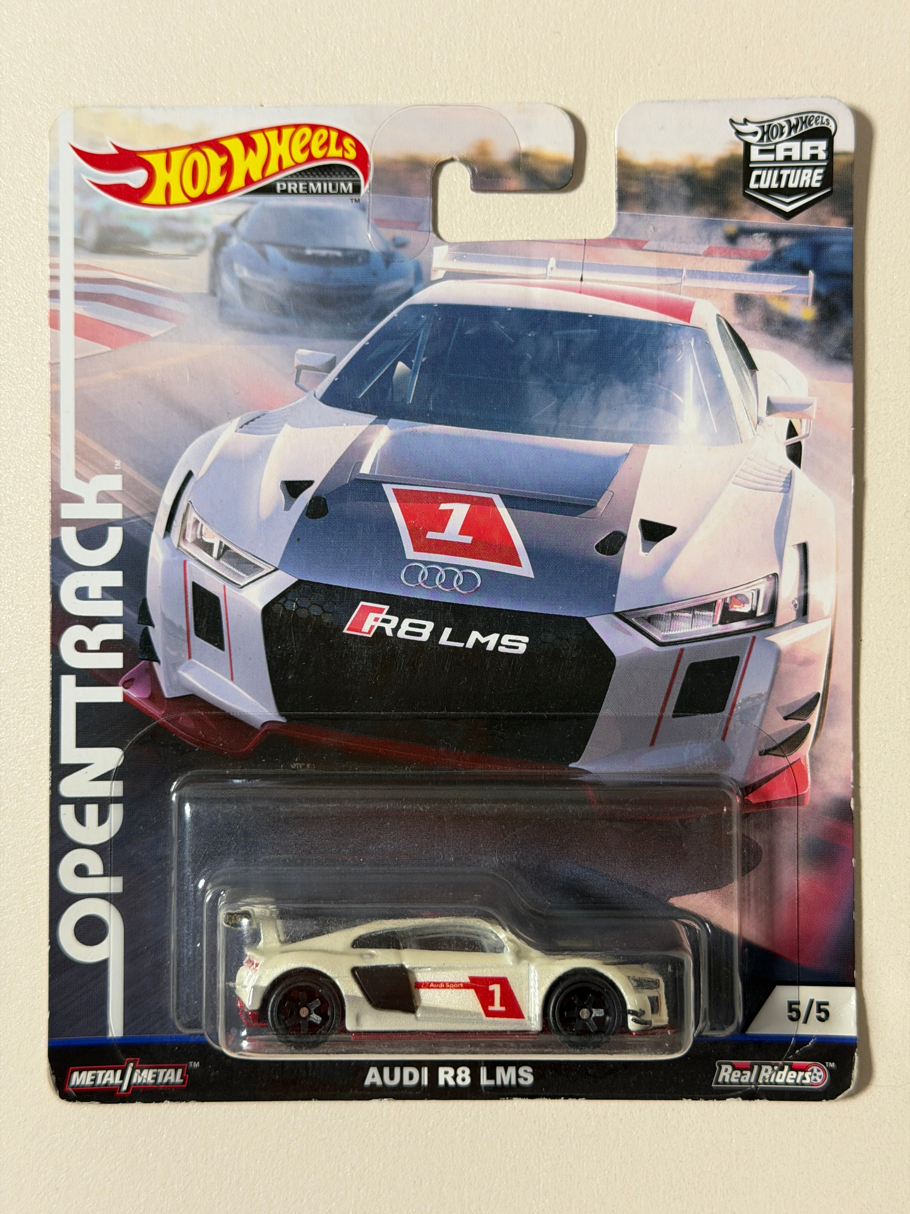 Hot Wheels PREMIUM Car Culture Audi R8 LMS