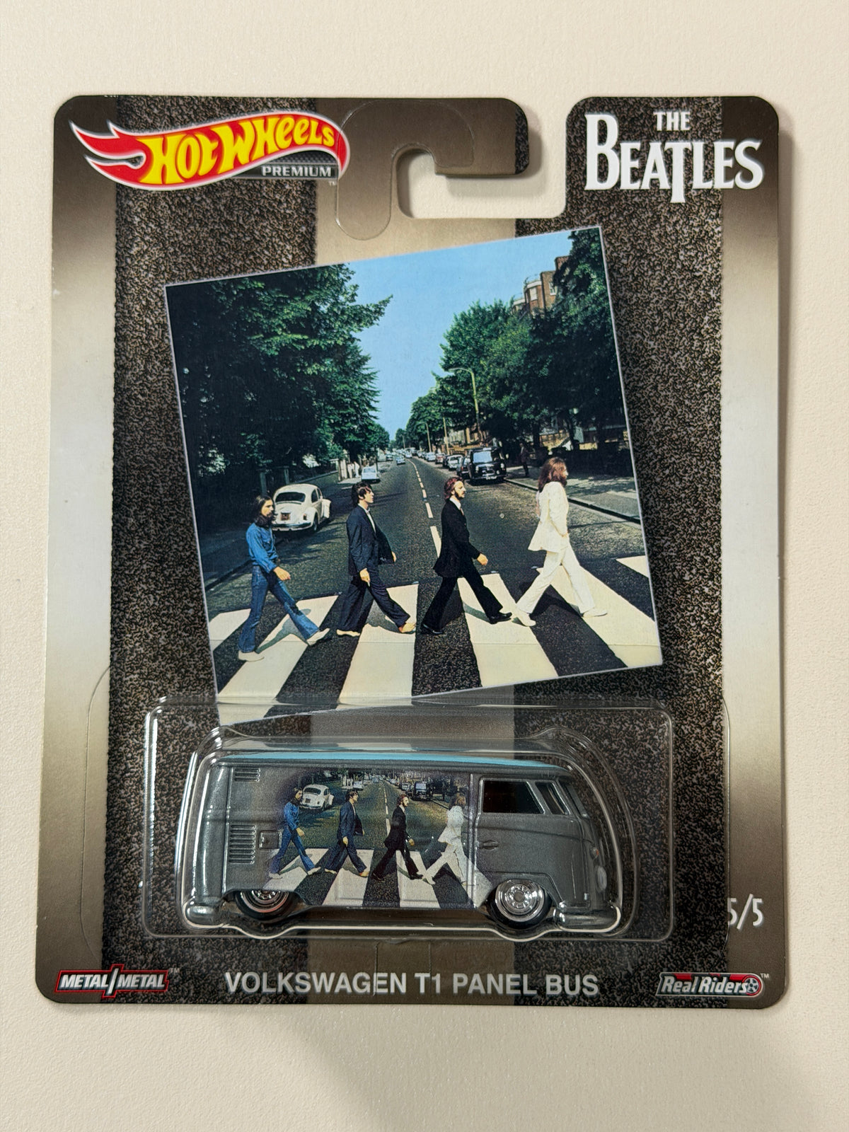 Hot Wheels PREMIUM Pop Culture Volkswagen T1 Panel Bus The Beatles
