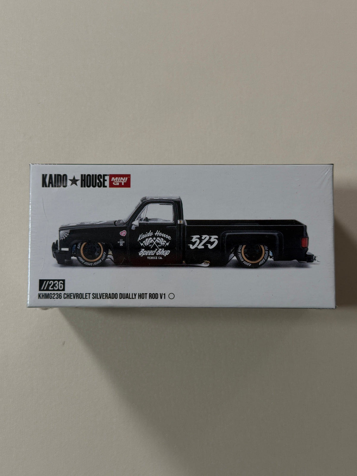 Kaido House //236 Chevrolet Silverado Dually Hot Rod V1
